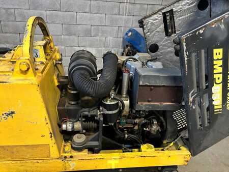 Compactadores de lixo 2001 BOMAG BMP851 (8)
