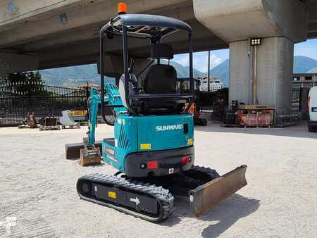 Mini-koparki 2023 Sunward SWE18UF (4)