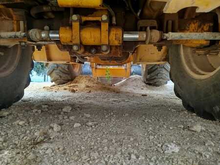 Rigid Backhoe Loader 2000 JCB 4CX (2)