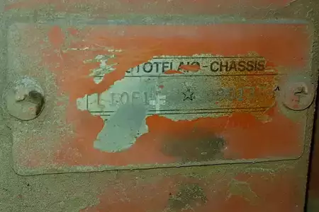 Chargeuse sur chenilles 1998 Fiat-Hitachi FL10E (7)