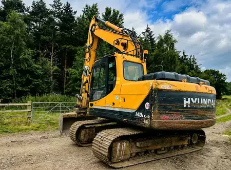 Pelles sur chenilles 2014 Hyundai ROBEX140LC9 (3)
