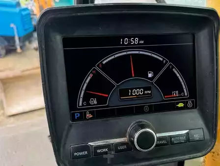 Pelles sur chenilles 2014 Hyundai ROBEX140LC9 (5)
