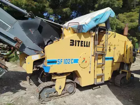 Kylmä leikkuri 1999 Bitelli SF102C (2)