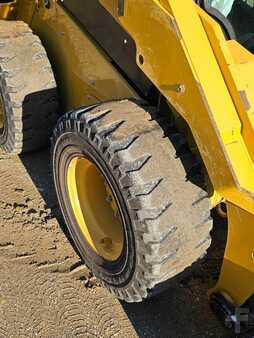 Kompakt lastare 2018 Caterpillar 262D (11)