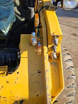 Kompakt lastare 2018 Caterpillar 262D (5)