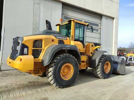 Kolové nakladače 2015 Volvo L110H (5)