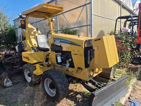 Příkopové frézy 2021 Vermeer RTX450 (2)