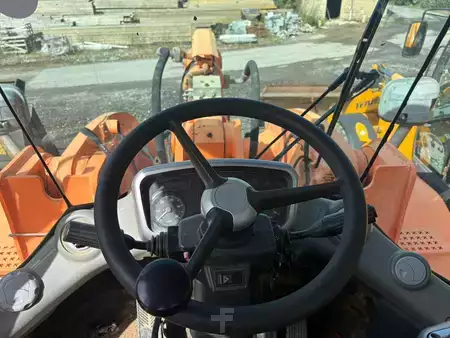 Ładowarki kołowe 2011 Doosan DL450 (15)