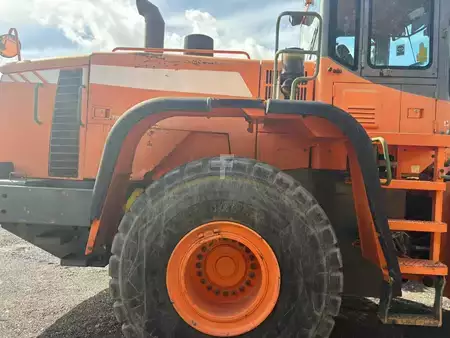Ładowarki kołowe 2011 Doosan DL450 (19)