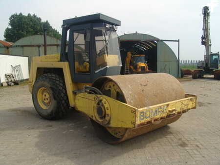 Tandemruller 1995 BOMAG BW213D-2 (4)