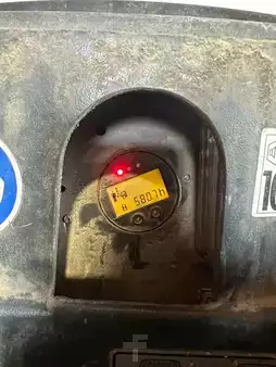 Kompaktorit (jätteiden tiivistyslaitteet) 2016 BOMAG BMP851 (6)