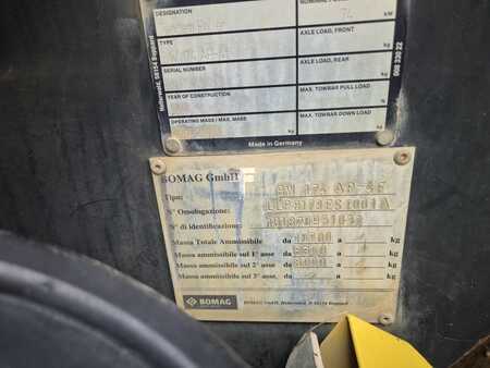 Tandemruller 2018 BOMAG BW174AP-4F (6)