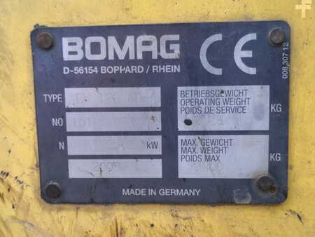 BOMAG BW120-AD4