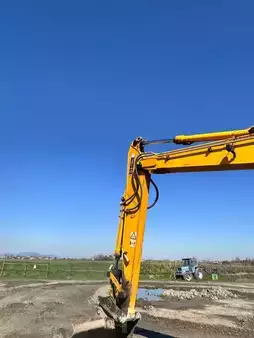 Escavatori cingolati 2008 JCB JZ140LC (12)