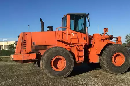 Carregadeira de rodas 2000 Fiat-Hitachi W270 (6)