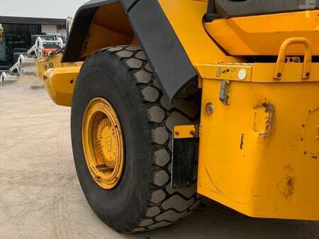 Pyöräkuormaajat 2006 JCB 456Z (7)