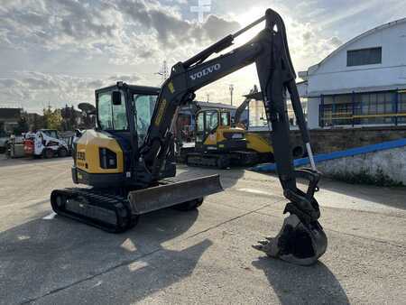 Mini kotrógép 2023 Volvo ECR50F (2)