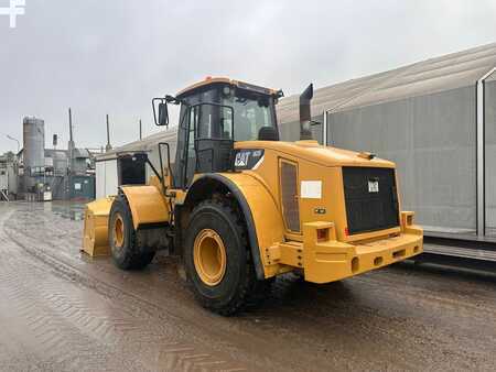 Kolové nakladače 2011 Caterpillar 962H (2)