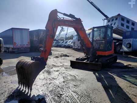 Minikaivinkoneet 2015 Hitachi ZX65U (4)