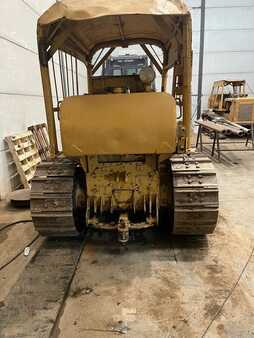 Caterpillar D4