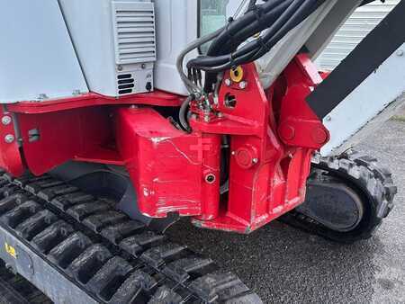 Takeuchi TB138FR