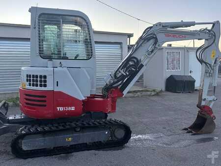 Takeuchi TB138FR