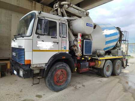 Truck Concrete pumping 1990 Iveco 330.30 Turbo (1)