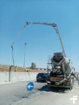 Truck Concrete pumping 1990 Iveco 330.30 Turbo (7)