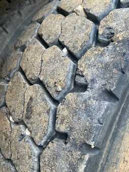 Kamion 1998 Renault S150 (5)