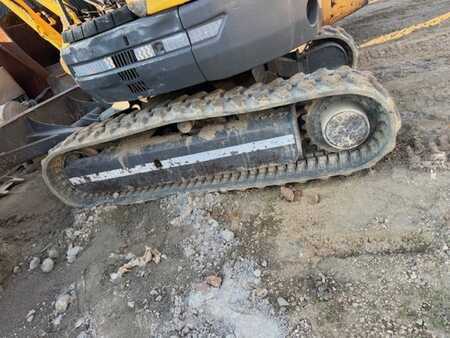 Minikaivinkoneet 2006 New Holland Construction E30.2R (8)