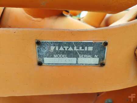 Nakládací pásová vozidla 1989 Fiat FL4M (8)