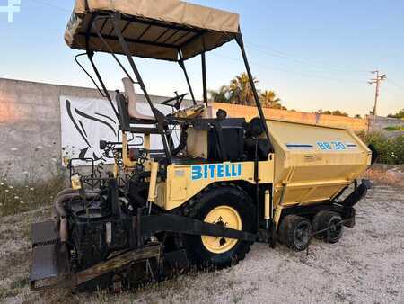 Wheeled pavers 1993 Bitelli BB30 (4)