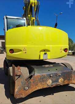 Pelle sur pneus 1901 New Holland Construction MH CITY (3)