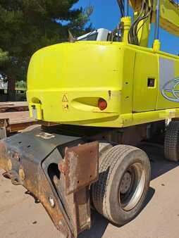 Pelle sur pneus 1901 New Holland Construction MH CITY (4)