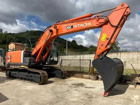 Escavadora de rastos 2011 Hitachi ZX210LCN-3 (2)