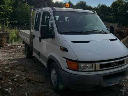 Lastkraftwagen 2006 Iveco 35-135 (2)