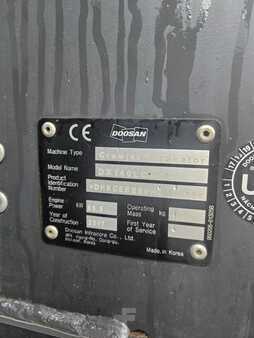 Escavadora de rastos 2017 Doosan DX140LCR-5 (9)