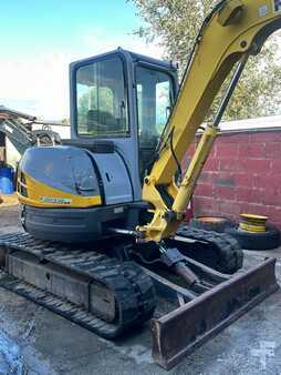 Pozostałe 2009 New Holland Construction E50.2-SR (1)