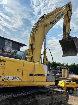 Rupsgraafmachines 2007 New Holland Construction E245B (5)