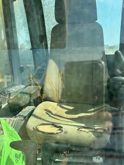 Rupsgraafmachines 2007 New Holland Construction E245B (8)