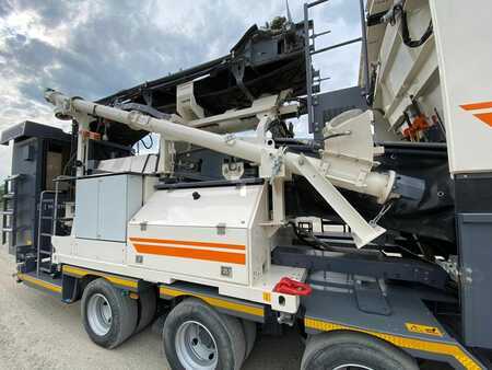 Outro 2021 WIRTGEN KMA220 (2)