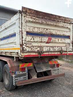 Náklaďák 1992 Iveco 330-36 (3)