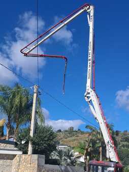Pompe á béton montés sur camion 2004 CIFA INVETTA36X (3)
