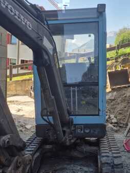 Minibagry 2003 Volvo EC20B (1)