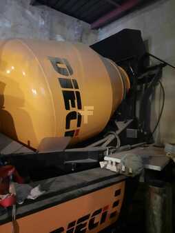 Lastbilsblandare 2015 Dieci L3500 (3)