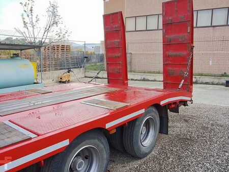 Trailers 1993 De Angelis 3R0252 (5)