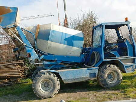 Betoniautot 1996 Merlo DBM2500 (3)