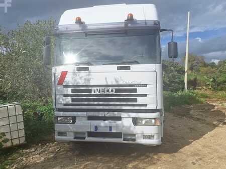 Camión 2003 Iveco 440E43T-P (14)