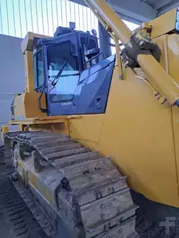 Telaketjupuskutraktorit 2018 Komatsu D85EX (2)