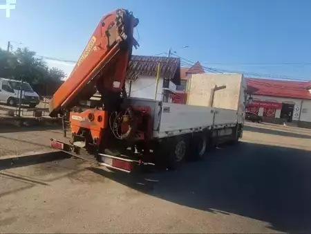 Camión 2000 Iveco 260E34 (2)